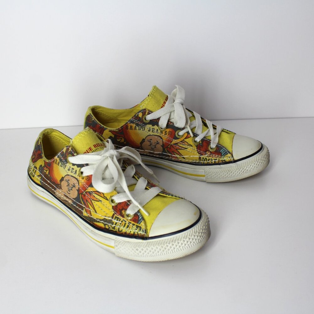 True Religion vintage 90' low top women's sneakers shoes Sz 6.5 printed Buddha